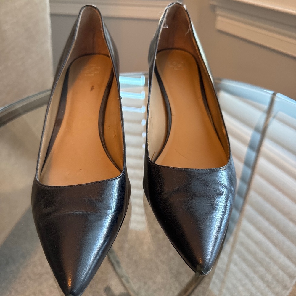 Black Ann Taylor pump